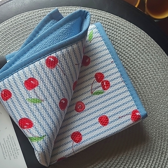 🍒KitchenAid Drying Mats - Picture 5 of 6